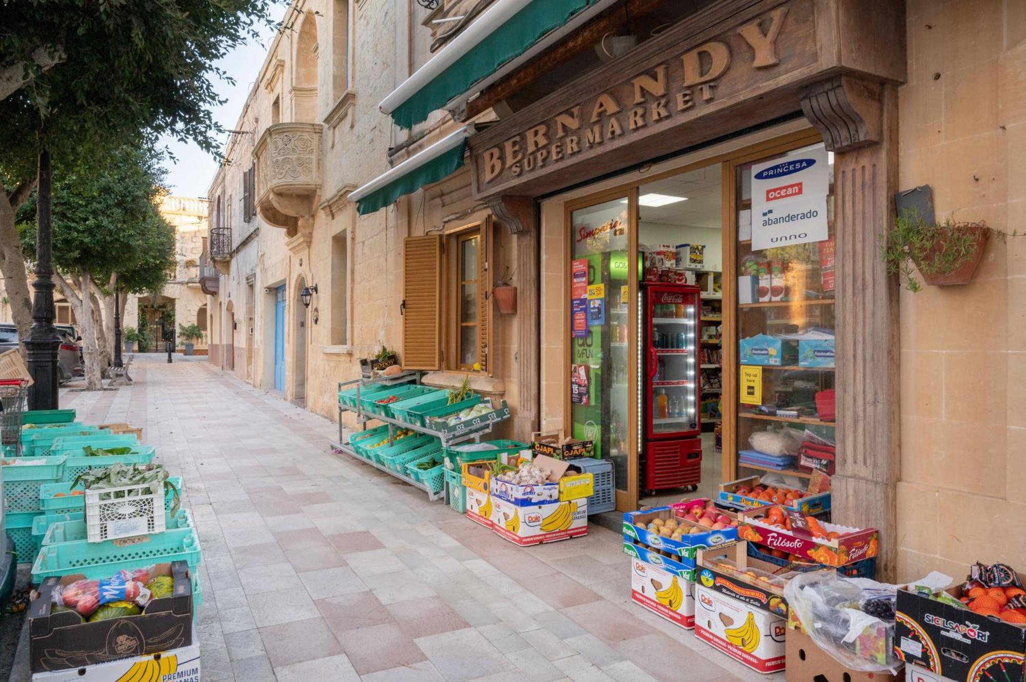 Ta' Dun Martin And Taz-Zija Bed And Breakfast Nadur ภายนอก รูปภาพ