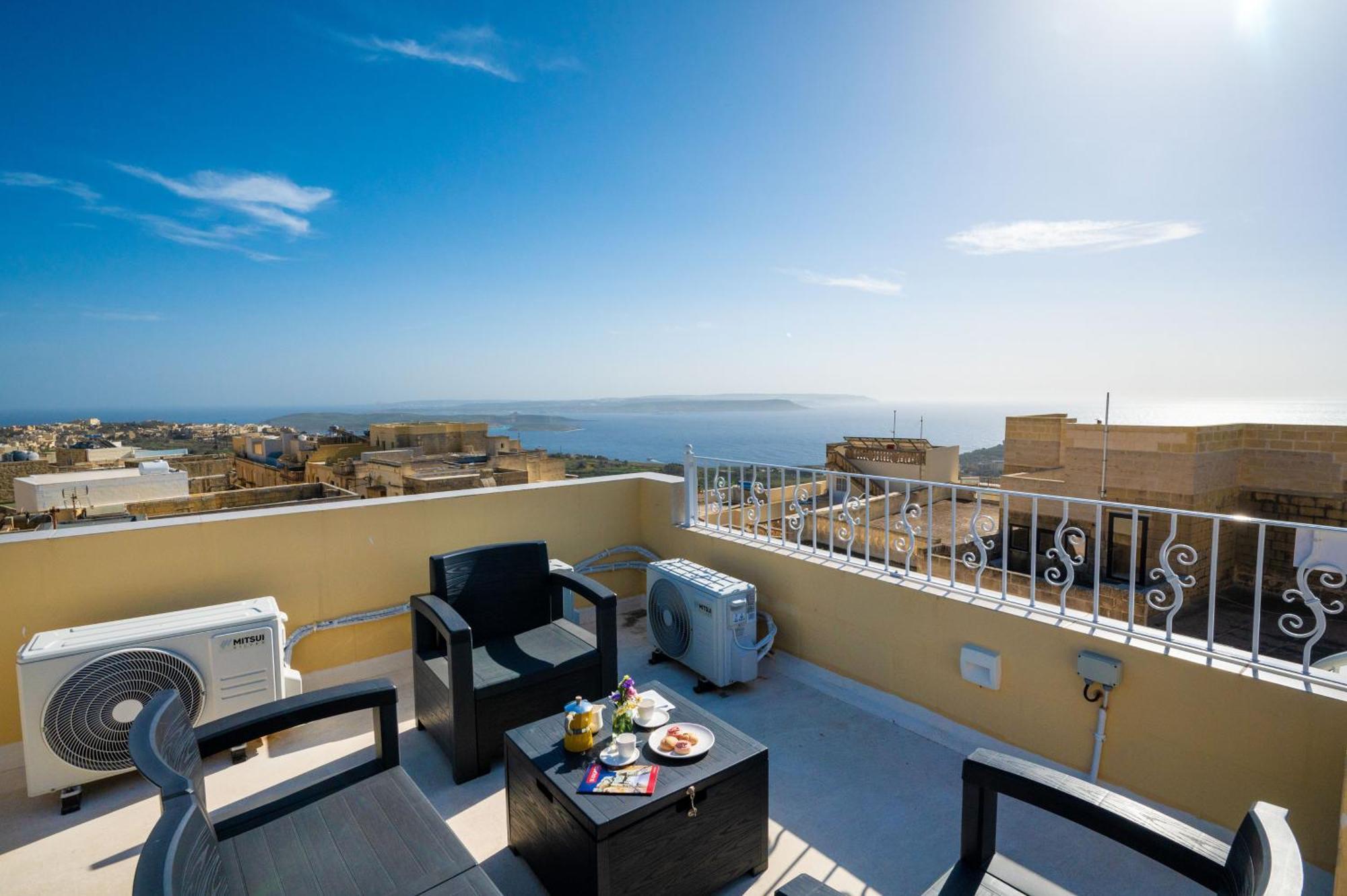 Ta' Dun Martin And Taz-Zija Bed And Breakfast Nadur ภายนอก รูปภาพ